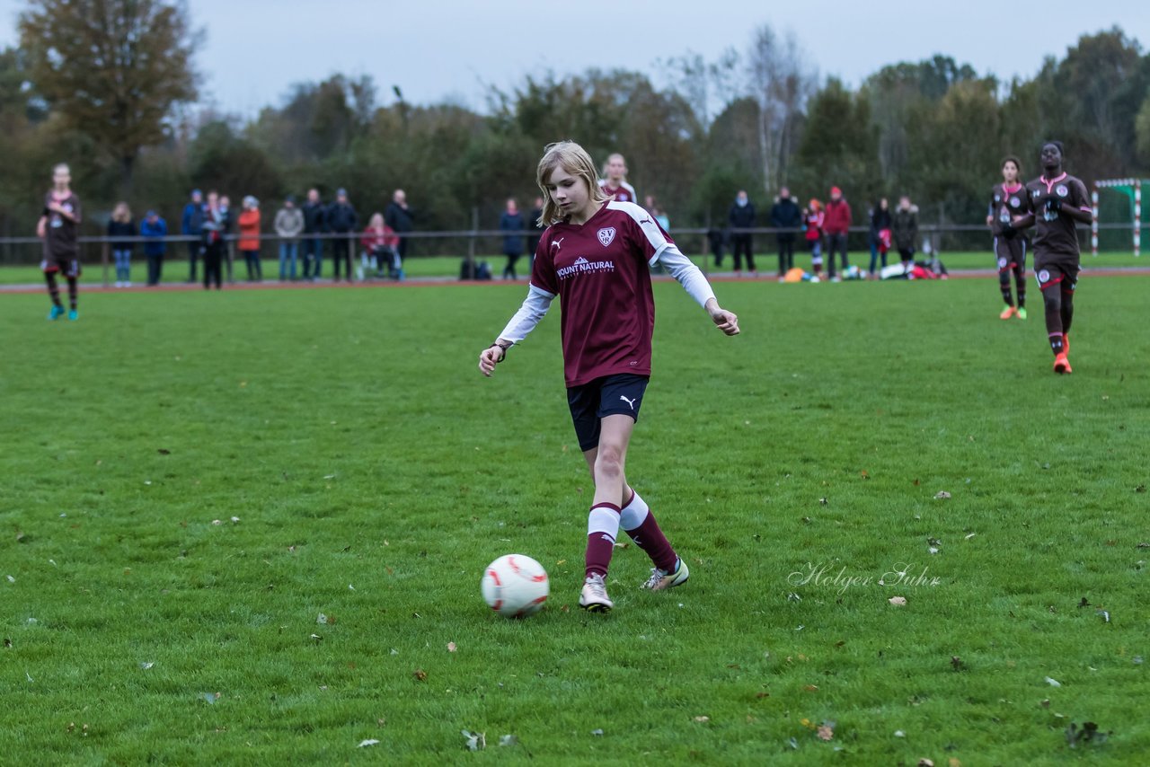 Bild 213 - C-Juniorinnen Halstenbek-Rellingen - St.Pauli : Ergebnis: 0:5